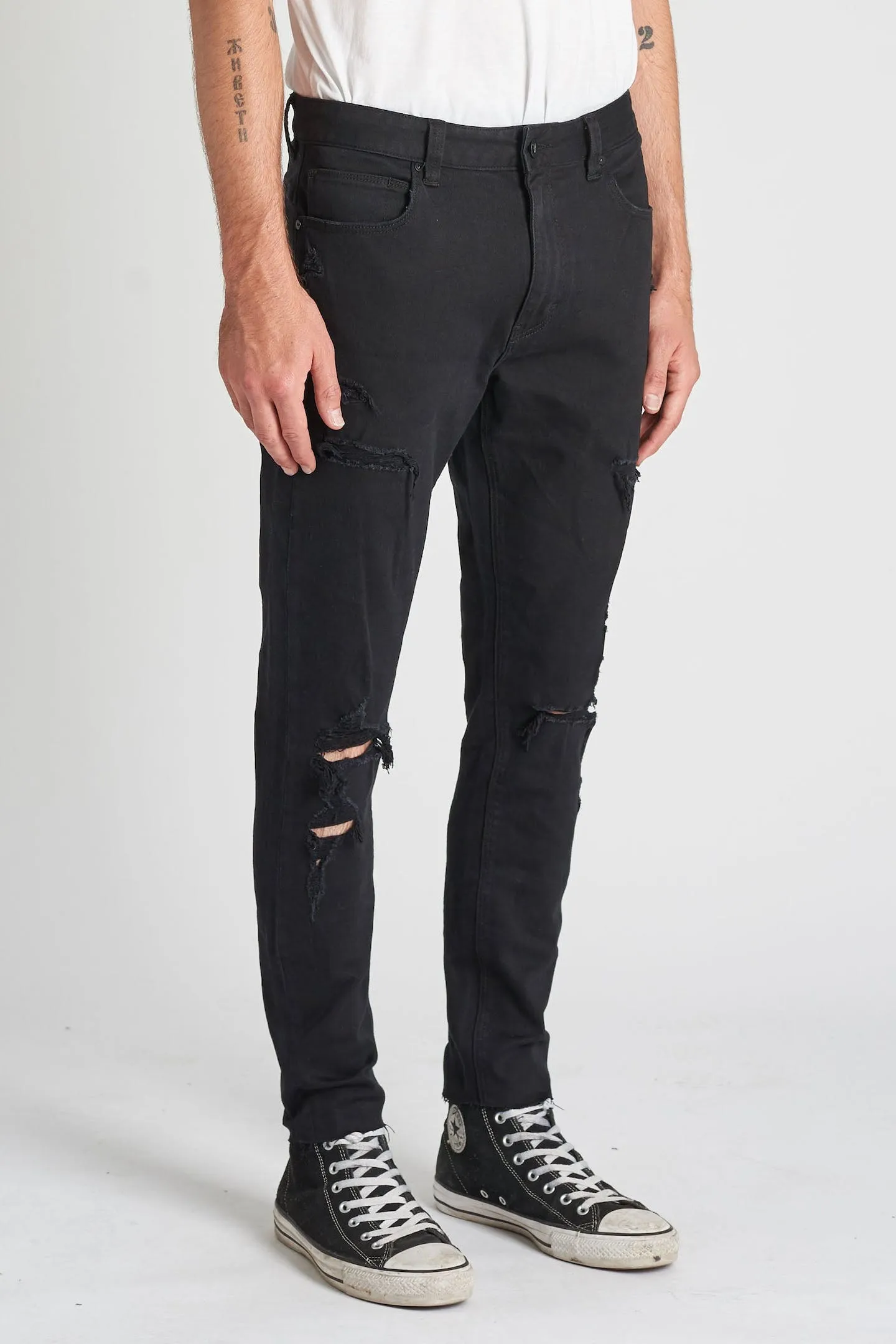 Abrand Mens Dropped Slim Rogue Jean Black