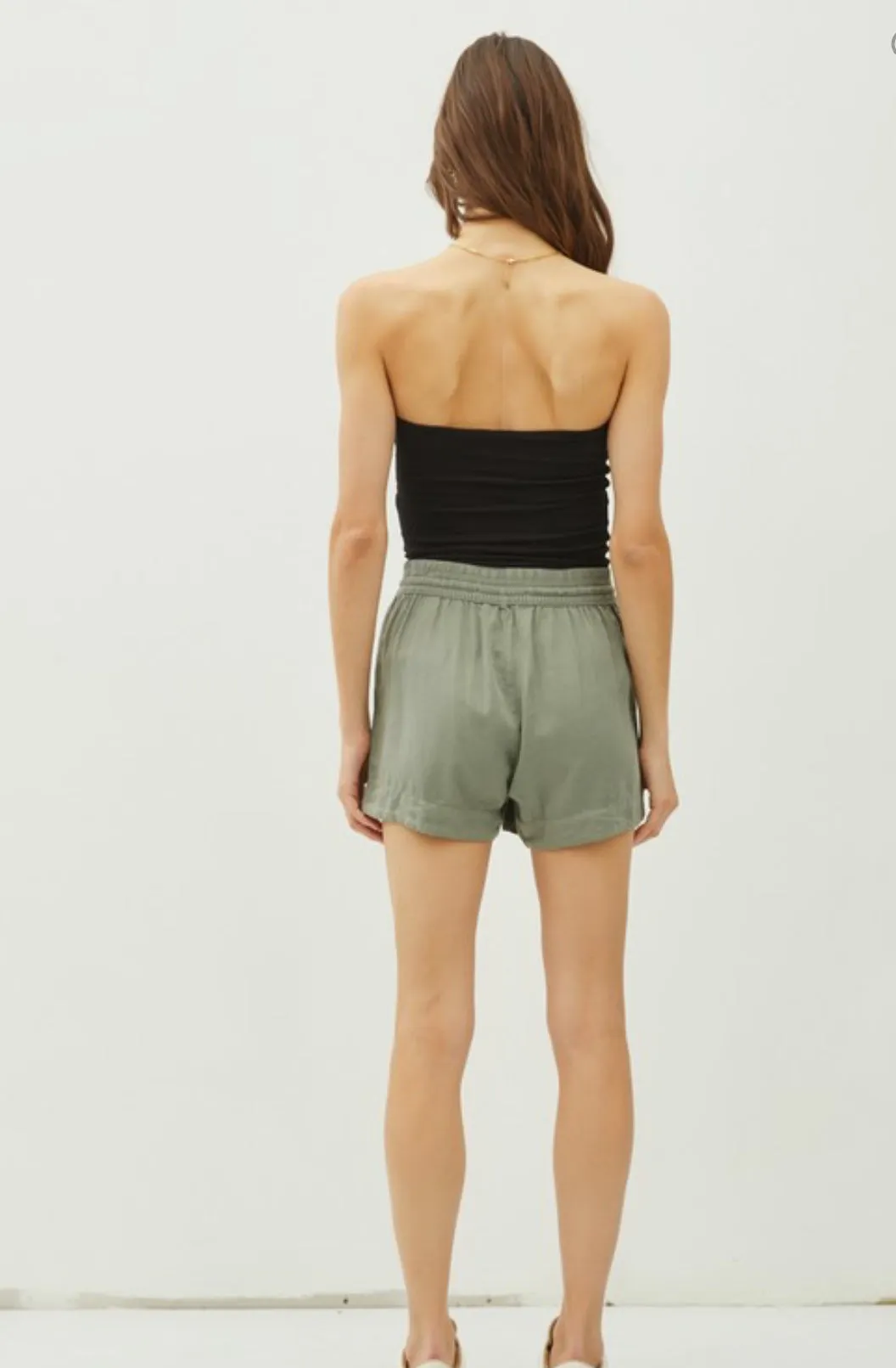 Be Cool Tencel Shorts with Drawstring and Pockets