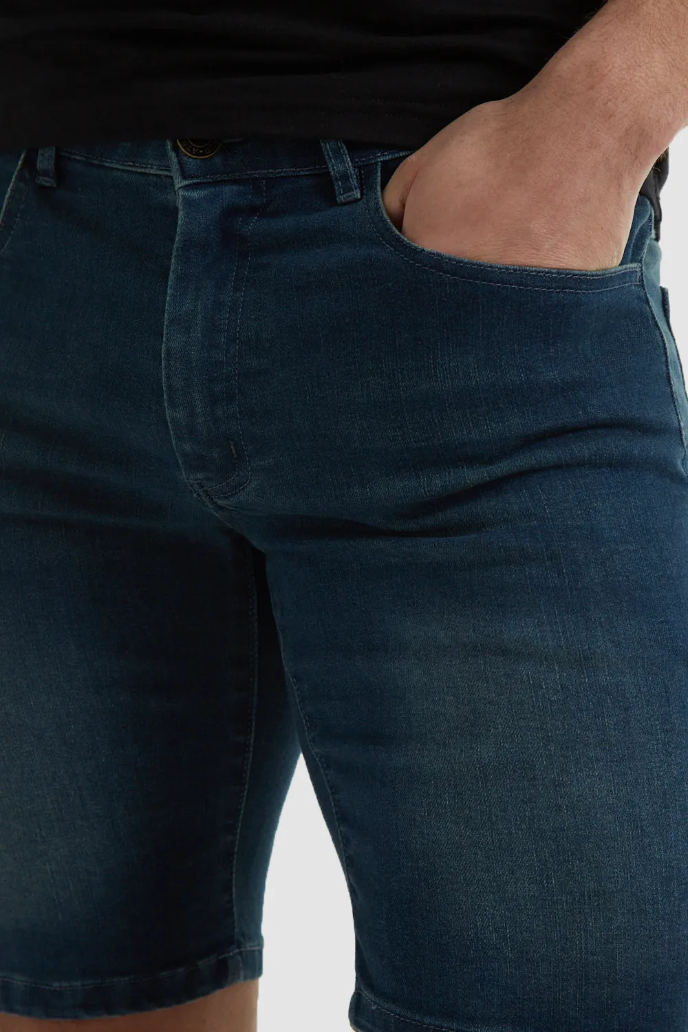 Denim Shorts in Mid Blue