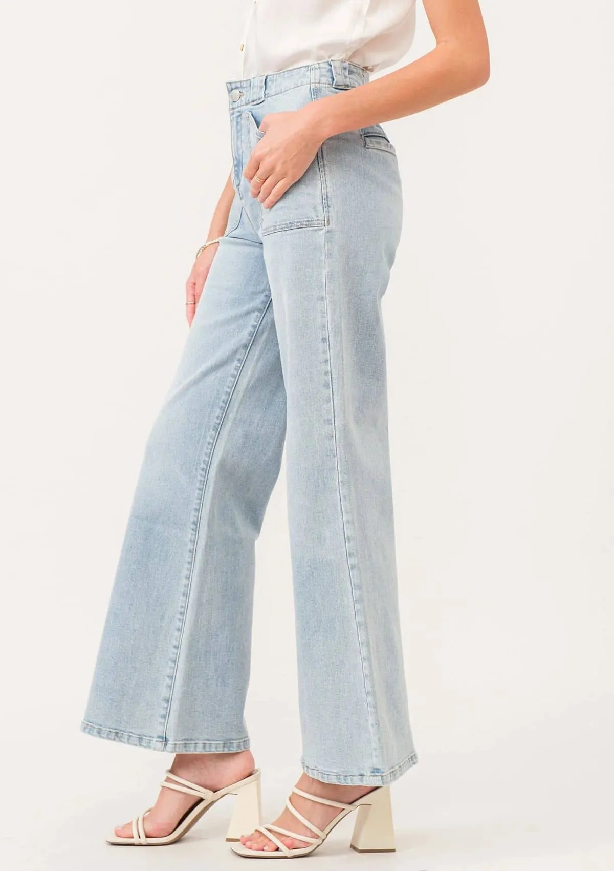 Fiona Super High Rise Wide Leg Jeans - New Vintage