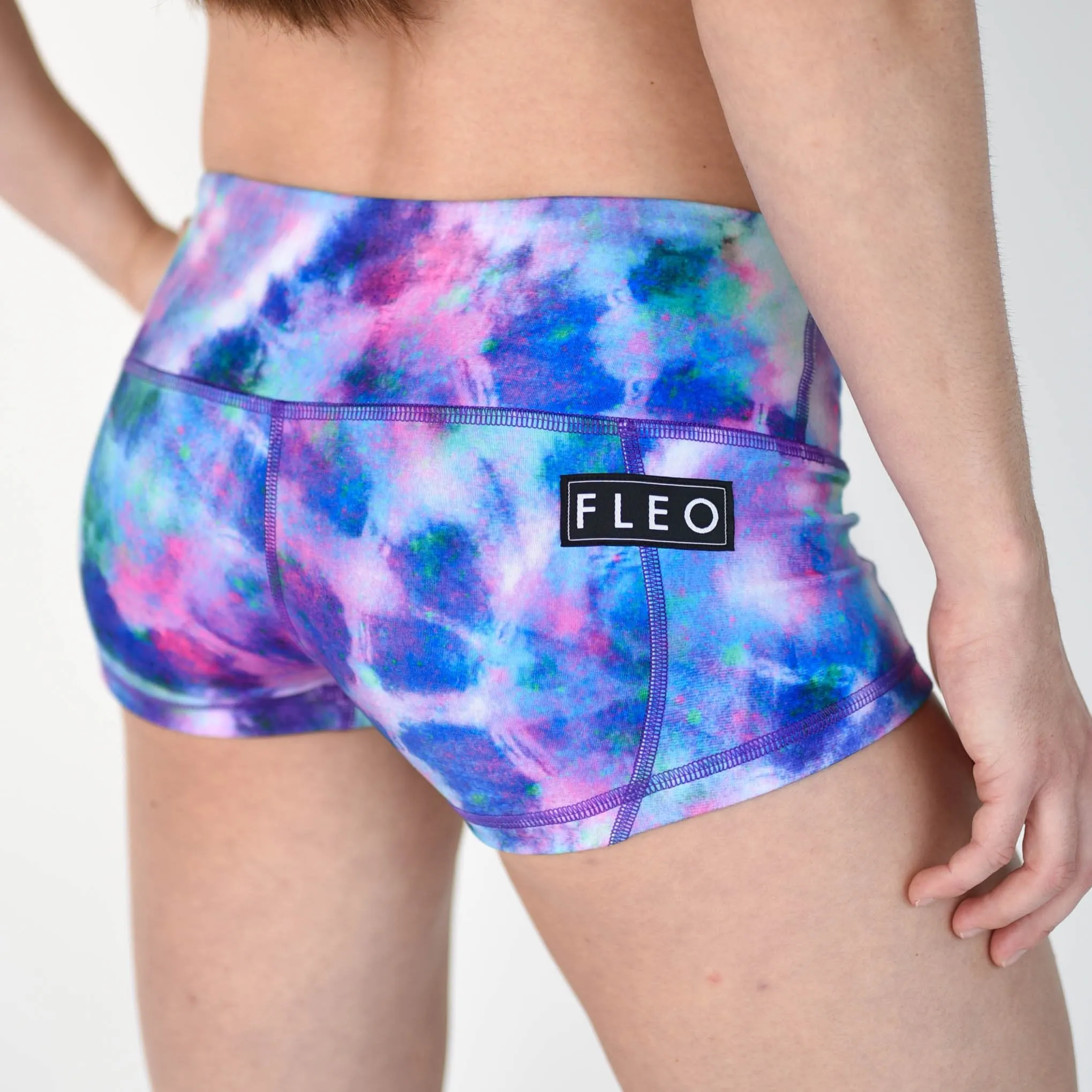 FLEO Shimmy Shimmer Shorts (Low-rise Contour)