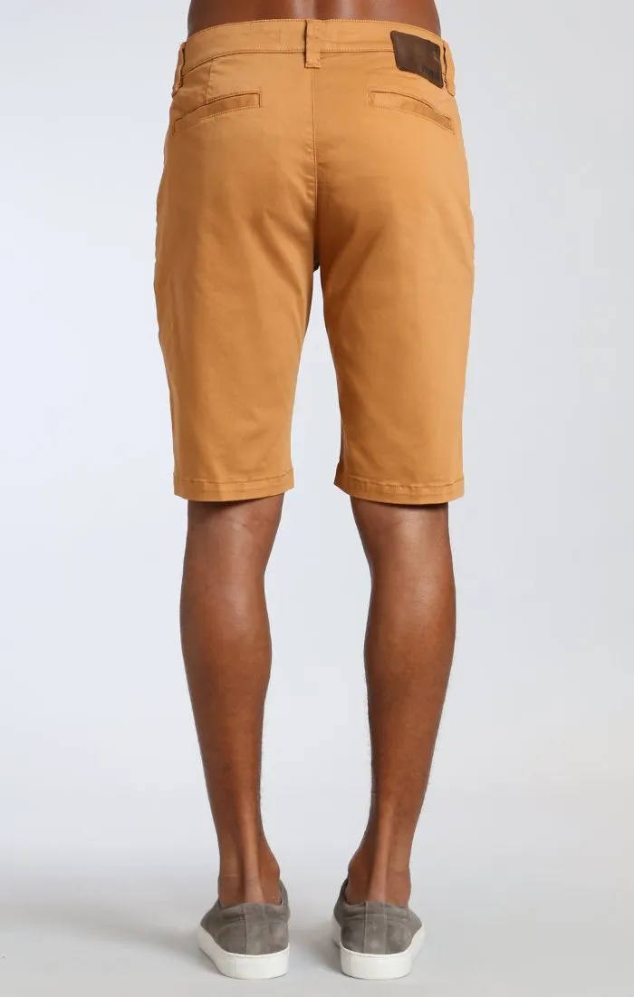 JACOB SHORTS IN ALMOND TWILL