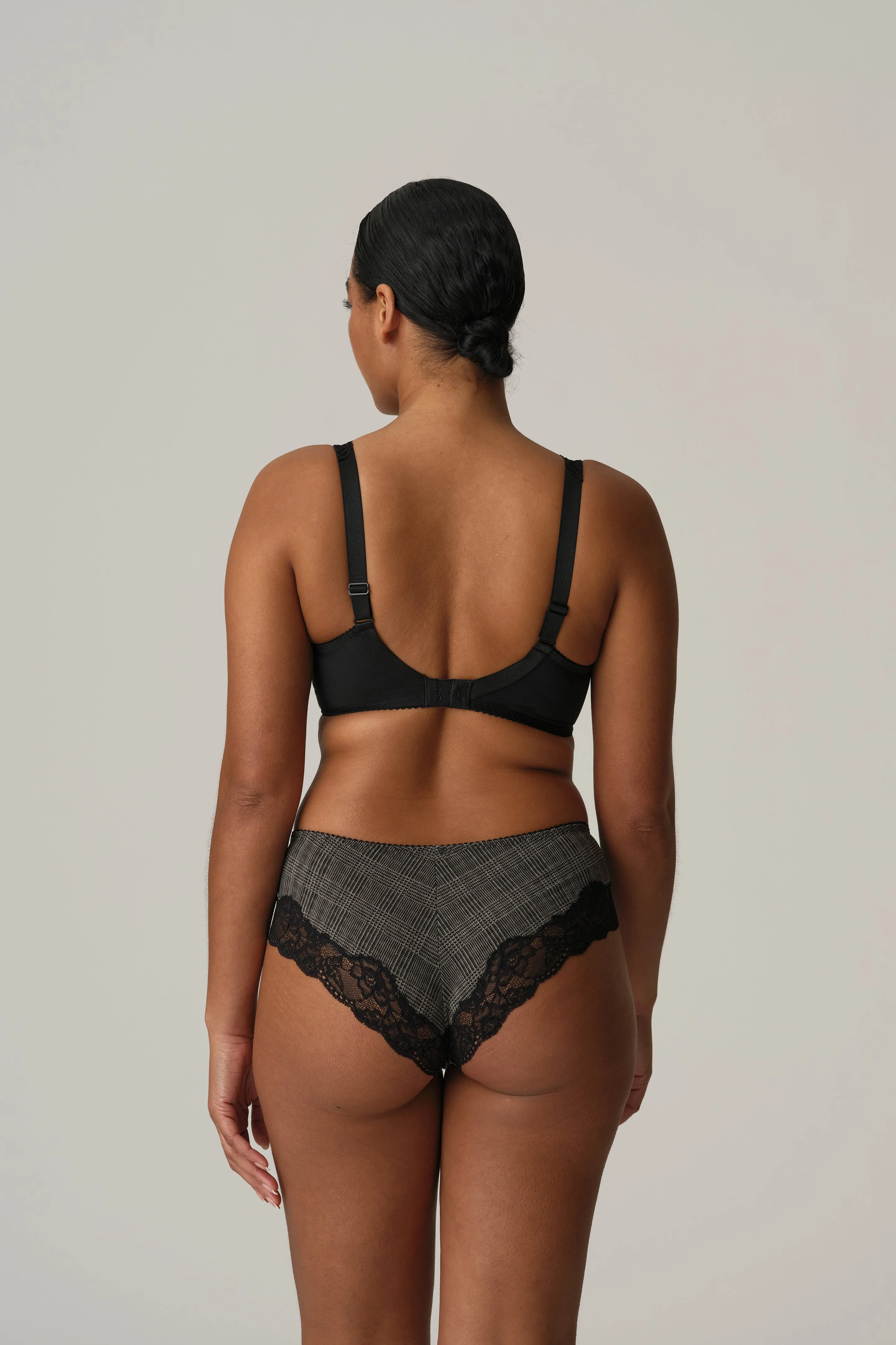 Madison Hotpants In Black Tailor - Prima Donna