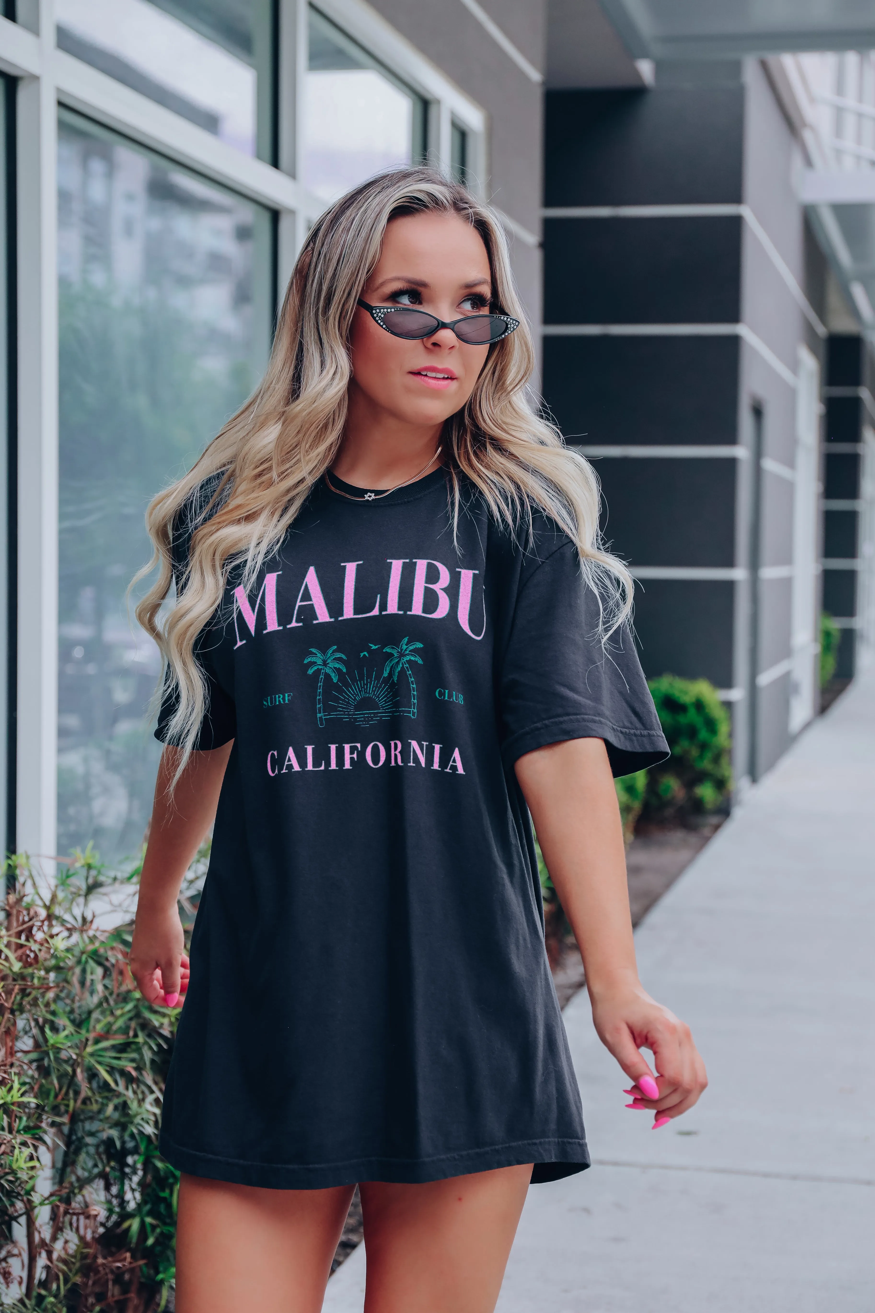 Malibu Surf Club Graphic Tee - Black