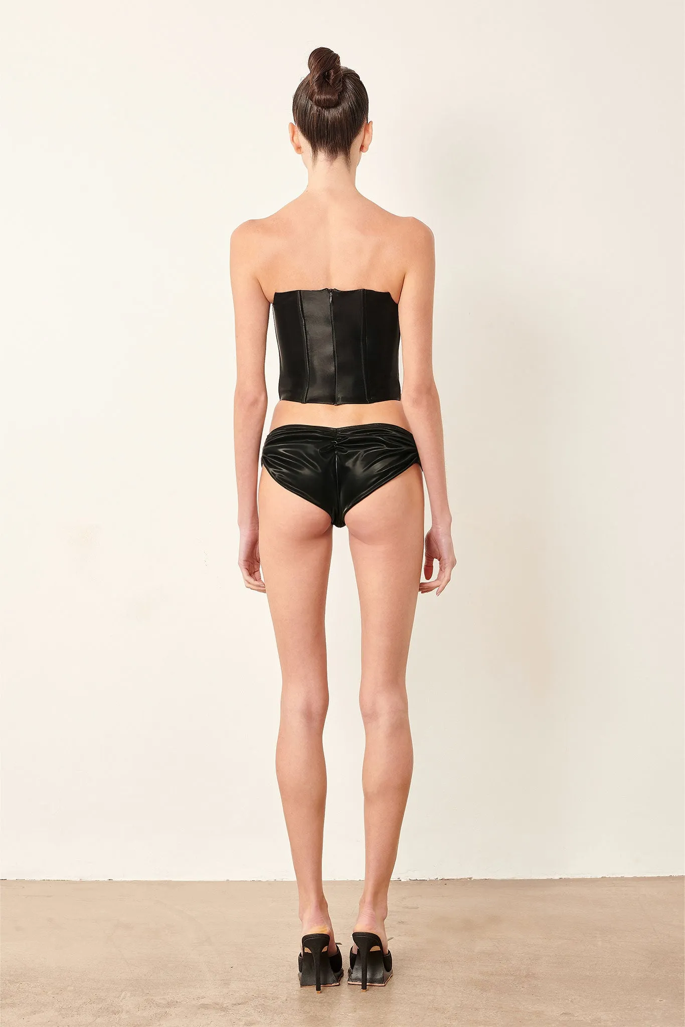 Xavi Hotpants Black